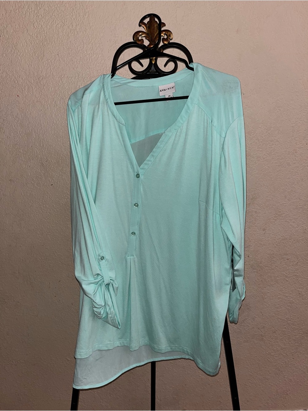 Ava & Viv Mint Green Button-Front Tunic Blouse